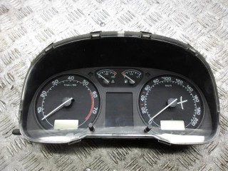 щиток приборов (приборная панель) Skoda Octavia 1 поколение [рестайлинг] 2001, 1.4 л., бензин, МКПП, хетчбэк 5 дв., 1U0920801A