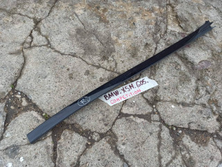 молдинг лобового стекла BMW X5 M F95 2021, 4.4 л., бензин, полный привод, 7463528