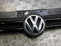 решетка радиатора Volkswagen Golf 3 поколение 2000, 1.6 л., бензин, МКПП, хетчбэк 5 дв., 1J0853655C - фото №10