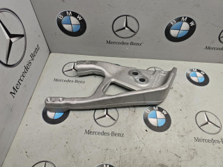Кронштейн балки BMW 2023, 3.0 л., бензин, c36, 6878753