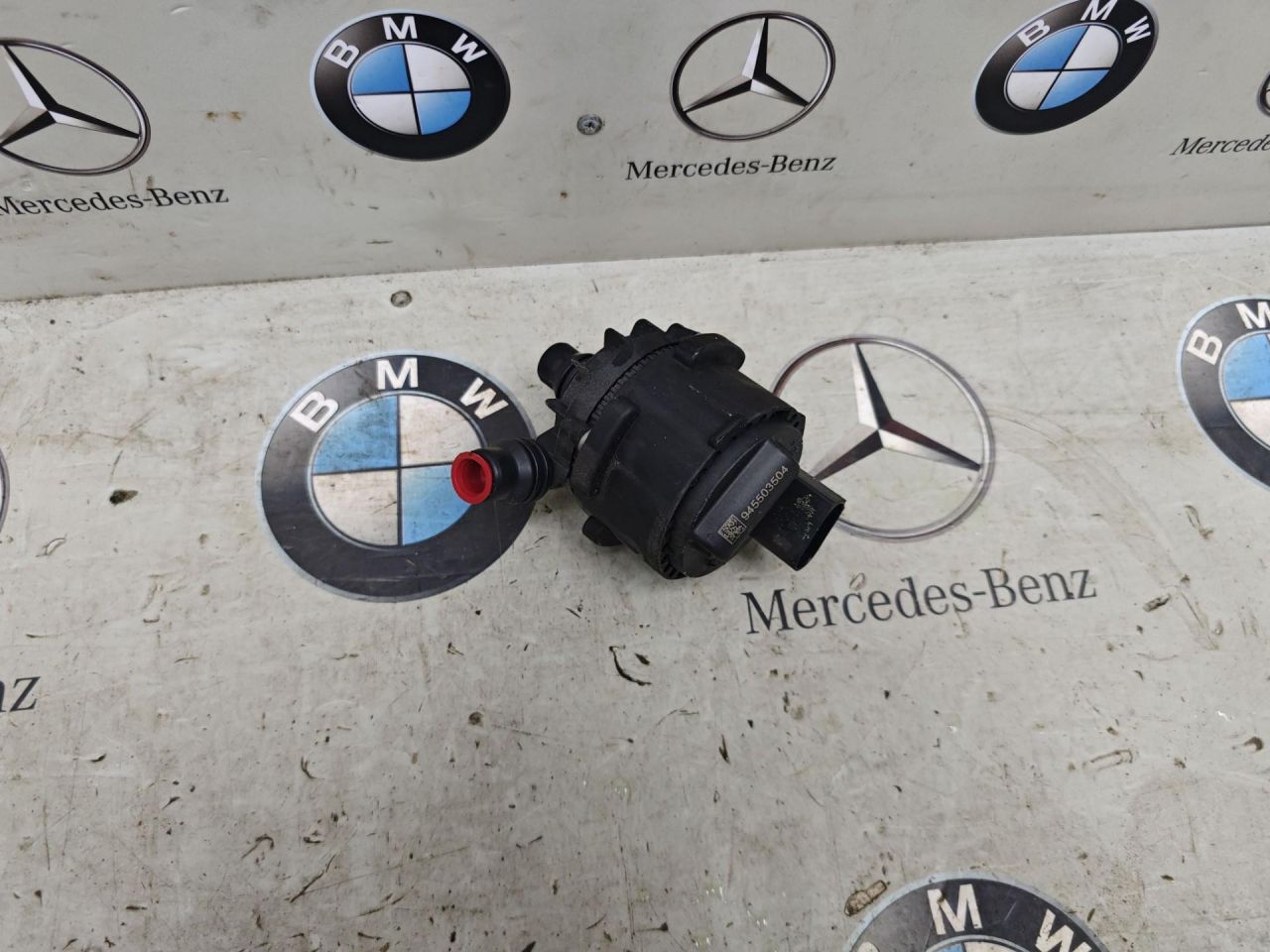 насос антифриза дополнительный BMW XM G09 2023, 4.4 л., бензин, c5y, полный привод, 9455035 - фото №1