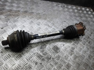 полуось передняя правая (приводной вал, ШРУС) Volkswagen Phaeton 1 поколение 2007, 3.0 л., дизель, АКПП, седан, 3D0407272E