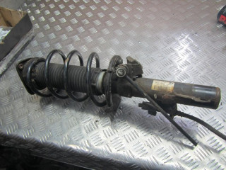 стойка передняя правая Mazda 3 BK [рестайлинг] 2006