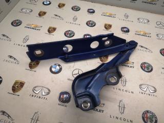 петля капота правая Audi S6 C7 [рестайлинг] 2018, 4.0 л., бензин