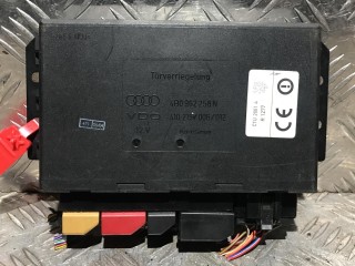 блок комфорта Audi A6 C5 [рестайлинг] 2004, 2.5 л., BDG, дизель, 6МКПП, седан, 4B0962258N, 410.215006012