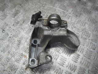 кронштейн двигателя Volkswagen Passat B5 1998, 4B0199352A