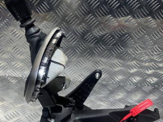 кулиса Nissan Qashqai J10 [рестайлинг] 2011, 1.5 л., K9K, дизель, 6МКПП, черный, внедорожник 5 дв.