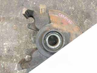 кулак поворотный левый Kia Carnival UP/GQ [рестайлинг] 2001, 2.9 л., дизель