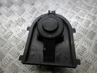 моторчик печки Volkswagen Golf 3 поколение 1998, 1.4 л., бензин, МКПП, хетчбэк 5 дв., 1J1819021A