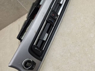 дефлектор обдува салона BMW 2016, бензин, АКПП, белый, задний привод, 915383101, F49197486