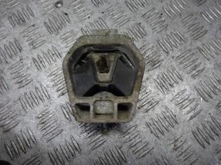 подушка крепления КПП Audi A6 4A/C4 1995, 2.0 л., бензин, МКПП, седан, 4A0399151D