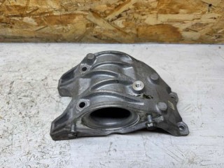 кронштейн полуоси Mercedes-Benz GLA-Класс X156 2016, дизель, АКПП, A6512200131