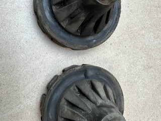 отбойник подвески задний Infiniti G 4 поколение [рестайлинг] 2013, 3.7 л., VQ37VHR, бензин, АКПП, черный, кабриолет, задний привод, 55050AL500