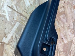 Кронштейн полки багажника Lexus NX 1 поколение [рестайлинг] 2020, 2.5 л., гибрид, красный, полный привод, правый руль, 64733-78010