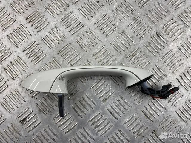 ручка наружная задняя левая BMW 5 серия G30/G31 (2016 - 2020), 51218492186 - фото №1