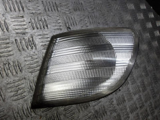 поворотник левый Mercedes-Benz Vito W638 2001, 2.2 л., дизель, МКПП, микроавтобус