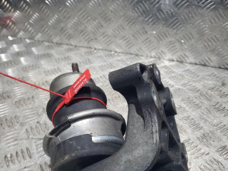 подушка крепления двигателя Lexus IS 2 поколение (XE20) 2007, 2.2 л., 2AD-FHV, дизель, 6МКПП, седан