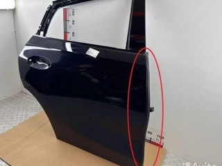 уплотнитель двери BMW X6 G06 (2019 - 2026), 51767437806