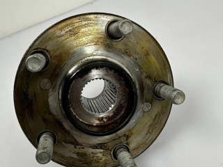 ступица передняя Lexus NX 1 поколение [рестайлинг] 2021, 2.5 л., 2AR-FXE, бензин, 43550-28030