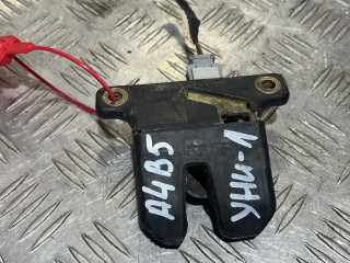 замок багажника Audi A4 B5 1998, 1.8 л., бензин, черный, универсал