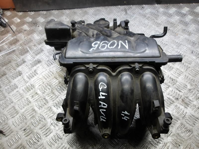 коллектор впускной Volkswagen Golf 3 поколение 2000, 1.4 л., бензин, 06A133185DN - фото №1
