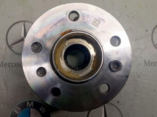 ступица передняя BMW 2023, 4.4 л., бензин, 416, 8098969