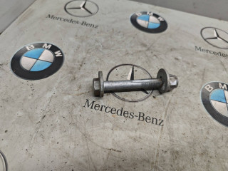 болт развальный Mercedes-Benz GLB-Класс 1 поколение 2022, бензин, задний привод