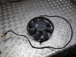 вентилятор радиатора Audi A4 B5 1999, 1.8 л., бензин, АКПП, седан, 8D0959455L