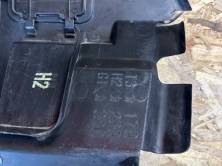 воздуховод (дефлектор) радиатора Lexus NX 1 поколение [рестайлинг] 2020, 2.5 л., гибрид, красный, полный привод, правый руль, 1669136150