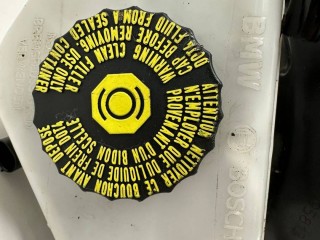 бачок тормозной жидкости BMW 4 серия F32/F33 [рестайлинг] 2019, 2.0 л., B47 D20 A, дизель, АКПП, синий, лифтбэк, полный привод, правый руль, 34337851569