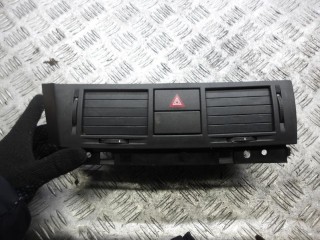 дефлектор обдува салона Opel Meriva 1 поколение (A) [рестайлинг] 2006, 1.6 л., бензин, МКПП, минивэн, 13107741