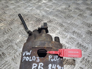 суппорт передний правый Volkswagen Polo 3 поколение [рестайлинг] 2001, 1.4 л., бензин, 5МКПП, хетчбэк 5 дв.