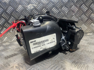 моторчик печки Mercedes-Benz M-Класс W163 [рестайлинг] 2004, 2.7 л., OM 612.963, дизель, АКПП, внедорожник 5 дв., A1638300308