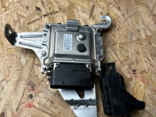 блок управления AdBlue Mercedes-Benz GLE W166 2018, 2.2 л., дизель, АКПП, черный, внедорожник 5 дв., правый руль, A0009003213