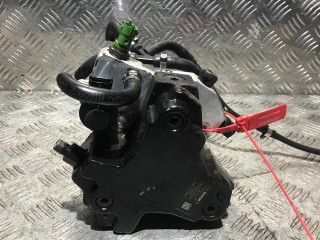 ТНВД Volvo V70 2 поколение [рестайлинг] 2007, 2.4 л., D 5244 T, дизель, АКПП, 0445010111