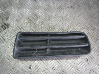 заглушка (решетка) в бампер Volkswagen Golf 4 поколение 2002, 1.6 л., бензин, МКПП, хетчбэк 5 дв., 1J0853666D