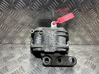 подушка крепления двигателя Volkswagen Passat B7 2012, 1.8 л., CDAA, бензин, АКПП, седан, 1K0199262