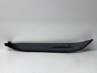 пыльник переднего крыла Porsche 2022, 2.9 л., бензин, АКПП, внедорожник 5 дв., 95B854778B