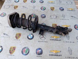 амортизатор передний левый Infiniti QX30 1 поколение 2018, 2.0 л., бензин, A1563202338