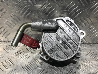 насос вакуумный Mercedes-Benz C-Класс W203/S203/CL203 2002, 2.2 л., дизель, МКПП, A6112300165
