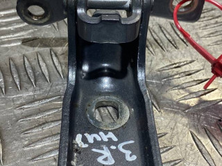 петля двери Buick Encore 1 поколение [рестайлинг] 2019, 1.4 л., бензин, АКПП, внедорожник 5 дв.