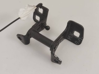 петля двери Tesla Model X 1 поколение 2018, L1S, АКПП, хетчбэк 5 дв., полный привод, 1045537-00-H