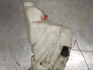 бачок омывателя Volkswagen Passat B5 1998, 1.6 л., бензин, 5МКПП, бордо, седан, 3B0955453N