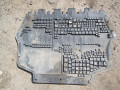 защита двигателя Volkswagen Golf 5 поколение 2007, 1.9 л., дизель, МКПП, универсал, 1K0825237AF - фото №4