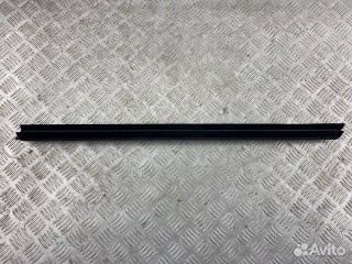 Уплотнитель стекла BMW X6 G06 (2019 - 2026), 51337437777