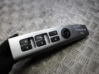 блок управления стеклоподъемниками Hyundai Santa Fe 1 поколение [рестайлинг] 2008, 2.2 л., дизель, МКПП, внедорожник 5 дв., 935702B030