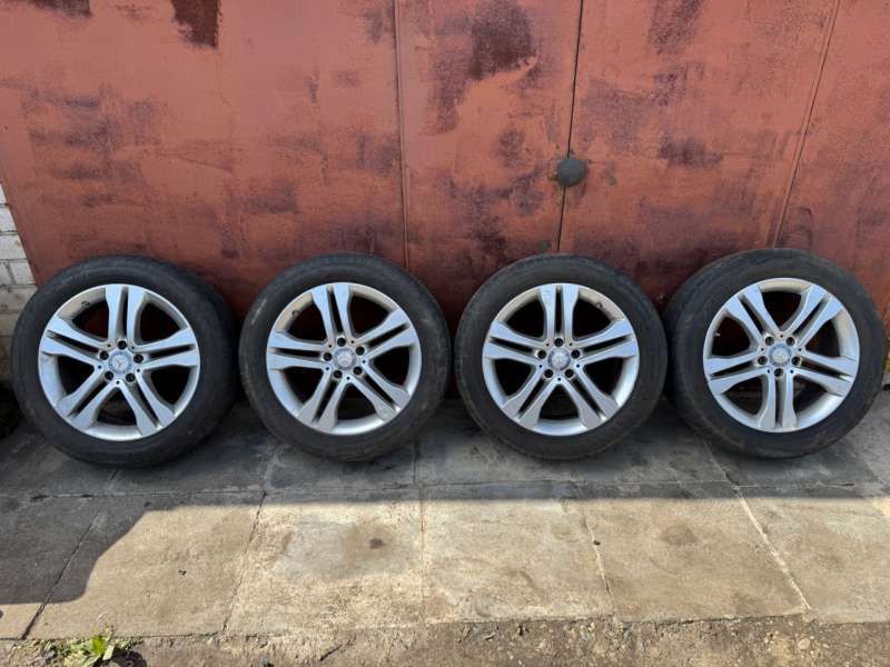 диск литой Mercedes-Benz GLA-Класс X156 2016, A1564011300 - фото №1