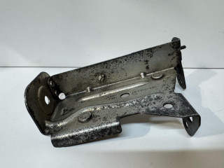 крепление ( кронштейн ) крыла Renault 2021, 2.0 л., дизель, 6МКПП, микроавтобус, 743931211R