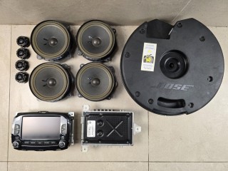 дисплей Alfa Romeo 2020, 1.8 л., бензин, АКПП, серый, передний привод, 50534817