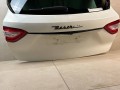 крышка багажника (дверь 3-5) Maserati Levante 1 поколение 2017, 3.0 л., бензин, АКПП, белый, внедорожник 5 дв., полный привод, 673005572 - фото №2